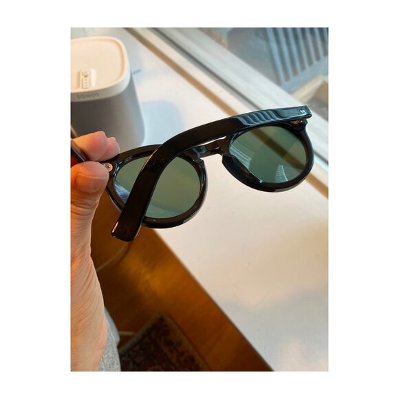 Illesteva Leonard 2 Black Glasses with Pink Mirror Lenses - Picture 5 of 7